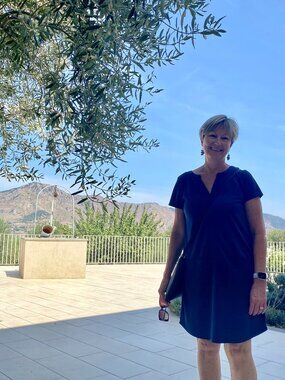 Meet your Posher, Julie